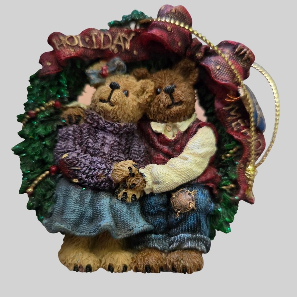 Boyds Bears & Friends Holly & Barry Holiday Memories 2003 Ornament 257018